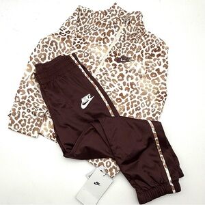 Nike Girls Tracksuit Set ‘Crush Spot’